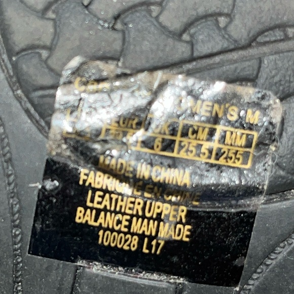 NEW Rockport Cobb Hill Women's 8.5M Aubrey Black Strappy Sandals Low Heel Buckle - Picture 2 of 13